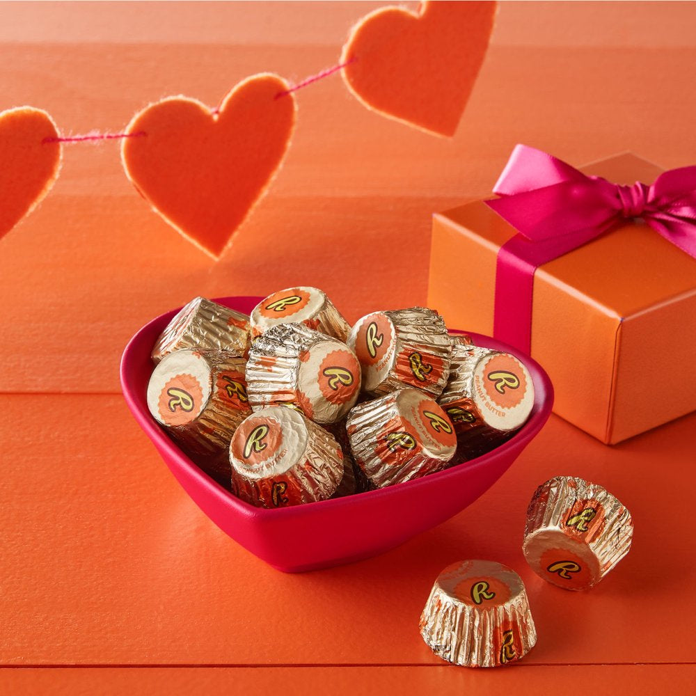 Miniatures Milk Chocolate Peanut Butter Cups Valentine'S Day Candy, Gift Box 9.3 Oz
